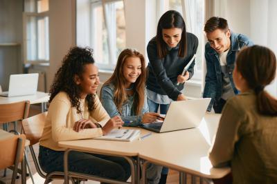 students on a computer