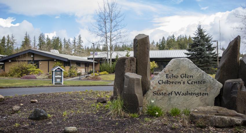 Echo Glen rock sign at entrance 